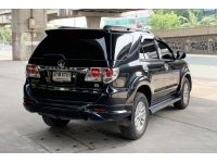 Toyota FORTUNER 3.0 V 2WD AT ปี 2014 รูปที่ 4